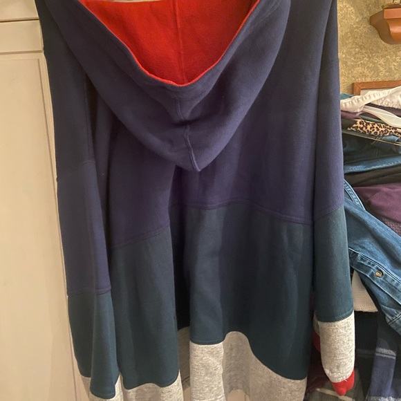 Navy and Gray Colorblock Women's Quarter-Zip Sweatshirt - Picture 5 of 8